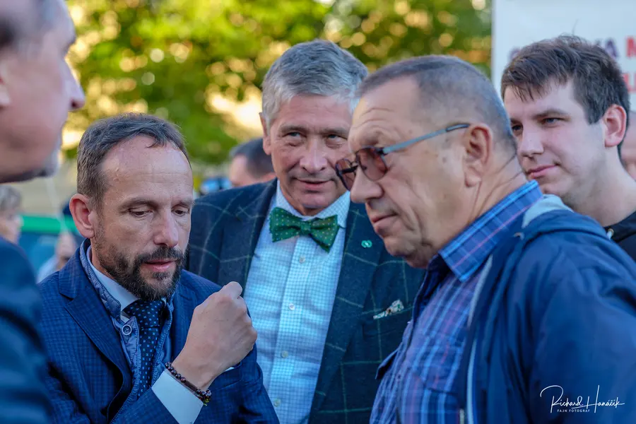 Reportážní fotografie ze společenské akce – fotograf Ostrava